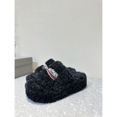 Balenciaga Slippers